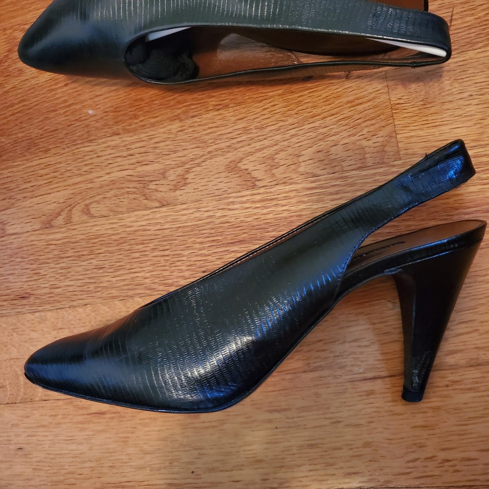 Martinez Valero Slingback Heels Pointed Toe Black Leather Size 8 M vintage cond